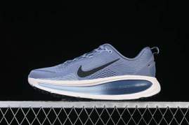 Picture of Nike Vomero 18 _SKUfw20772097575845931fw